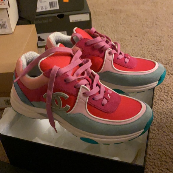 Brand new authentic Chanel sneakers - Picture 3 of 5